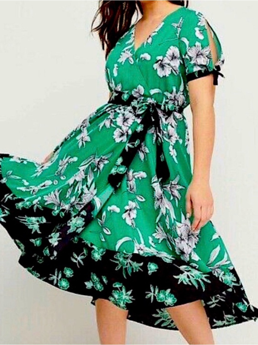 Lane Bryant Size 18 Women’s Green Floral Midi Dress with Black Trim